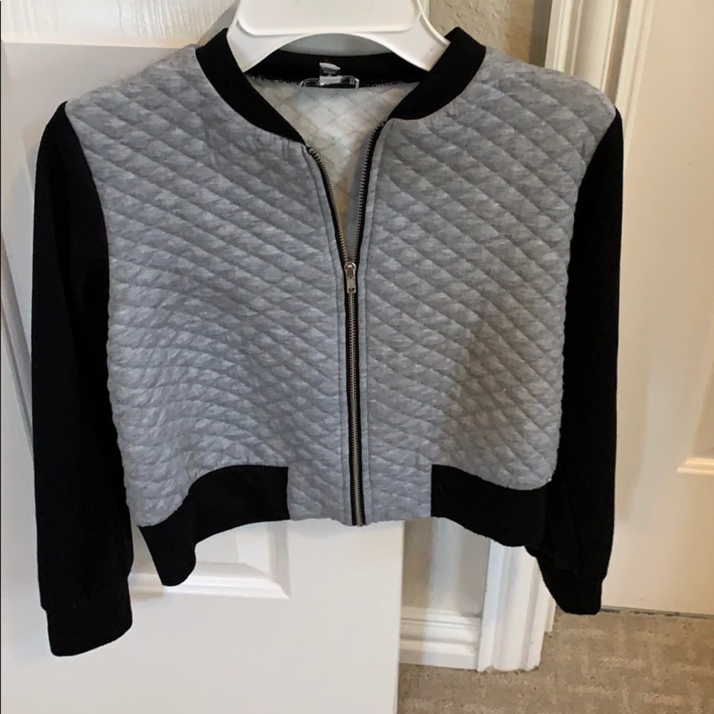 Girl’s Disney tsunami Tsum Jacket, Size 7/8